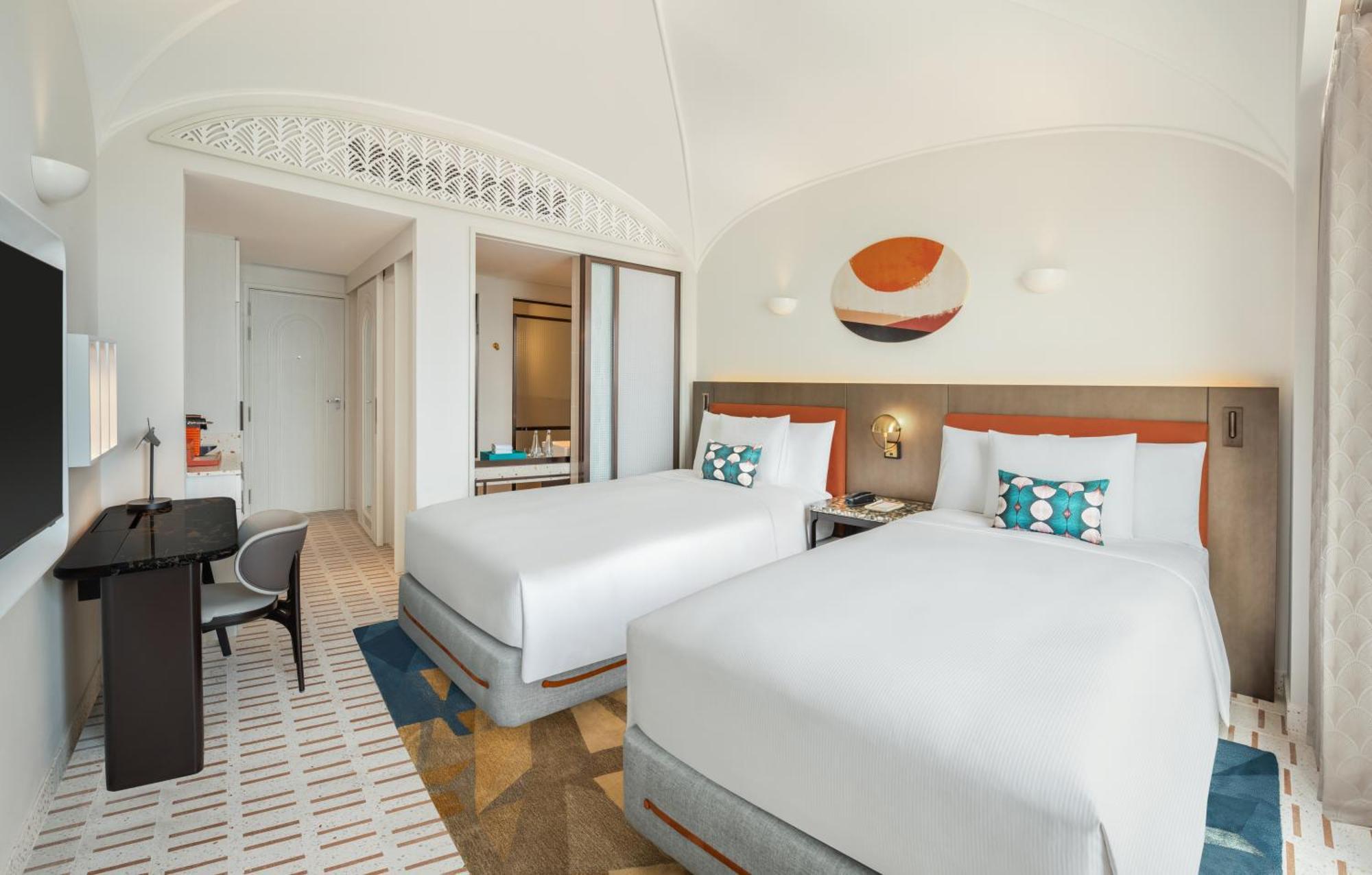 La Festa Phu Quoc, Curio Collection By Hilton Hotel Exterior photo
